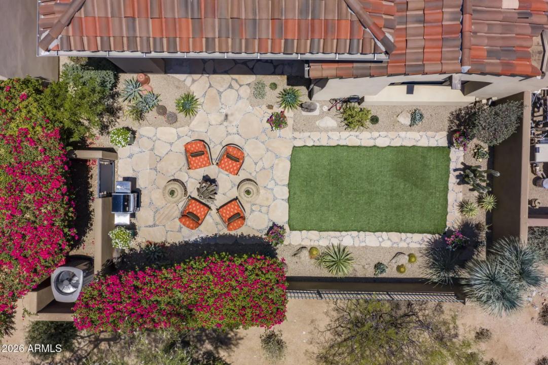 Real Estate Picture 28