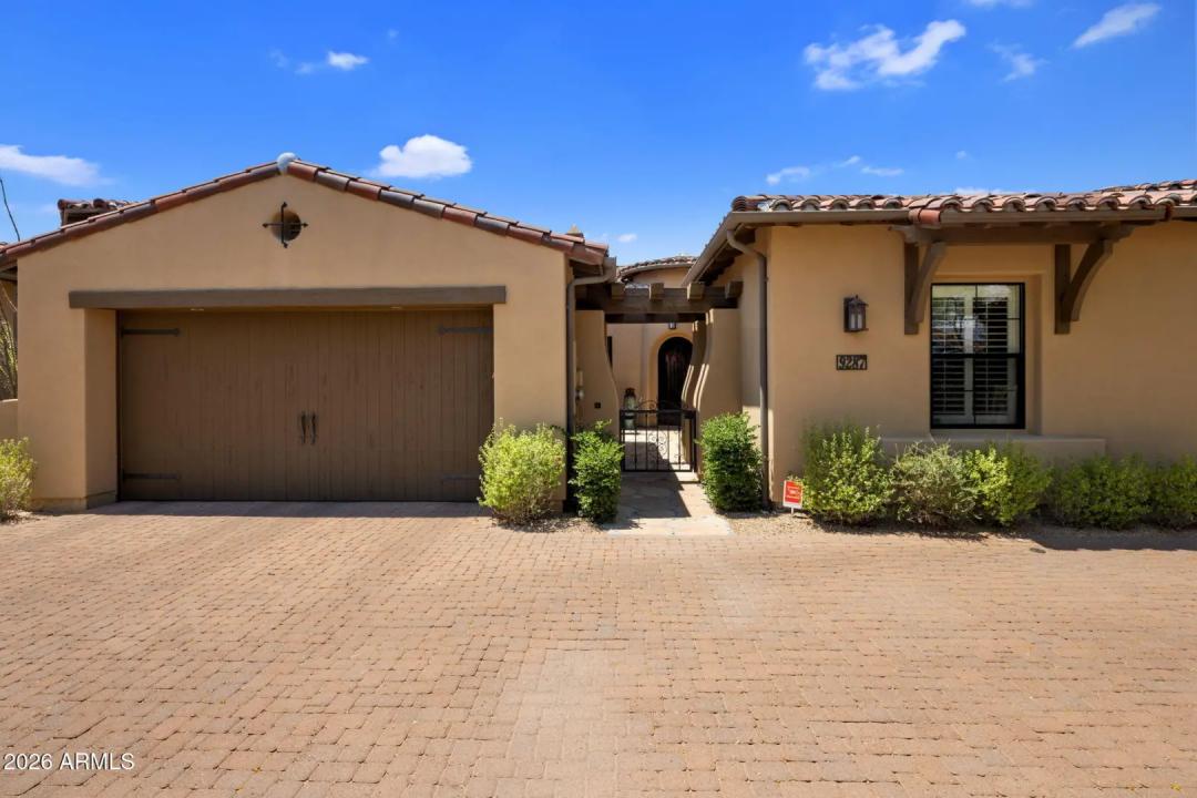 Real Estate Picture 1
