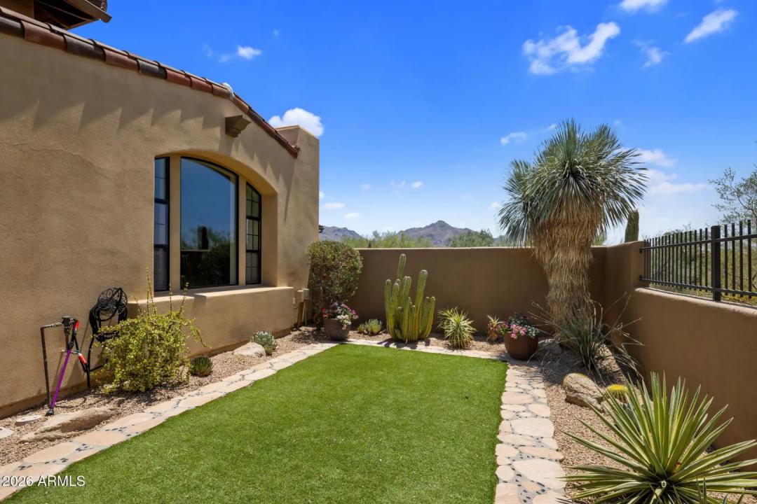 Real Estate Picture 27
