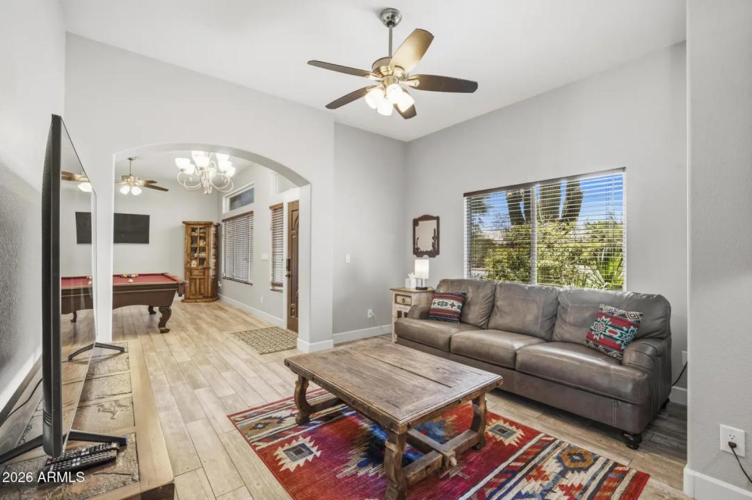 Real Estate Picture 20