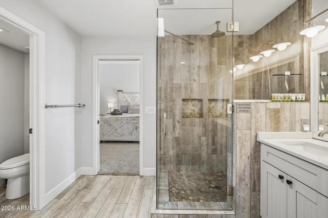 Real Estate Picture 27
