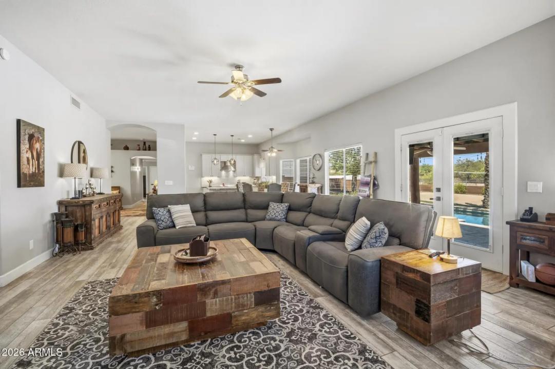 Real Estate Picture 35
