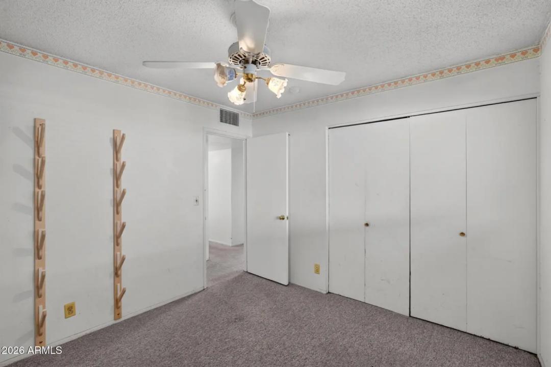 Real Estate Picture 28