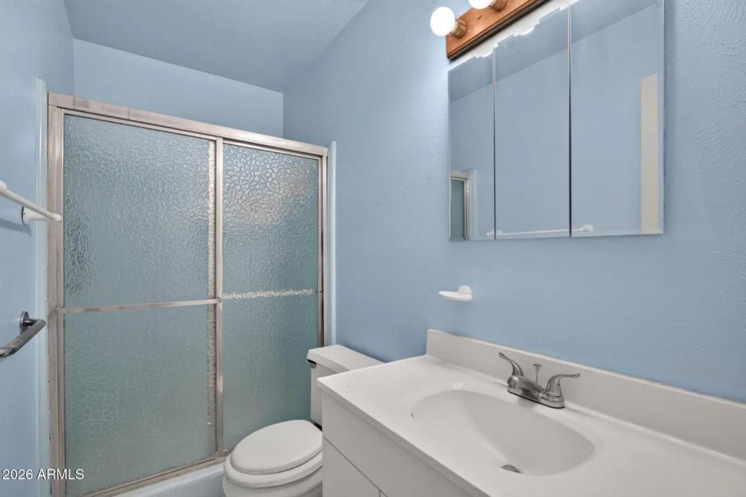 Real Estate Picture 37