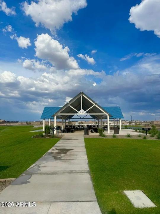 Real Estate Picture 27