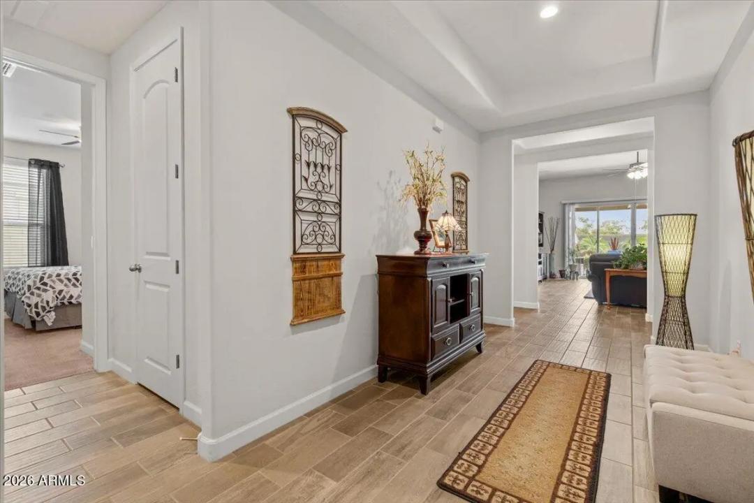 Real Estate Picture 9