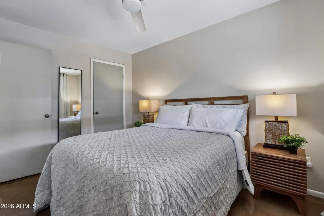 Real Estate Picture 21