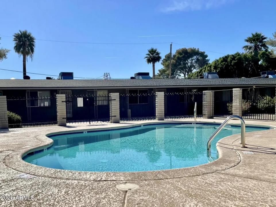 Real Estate Picture 28