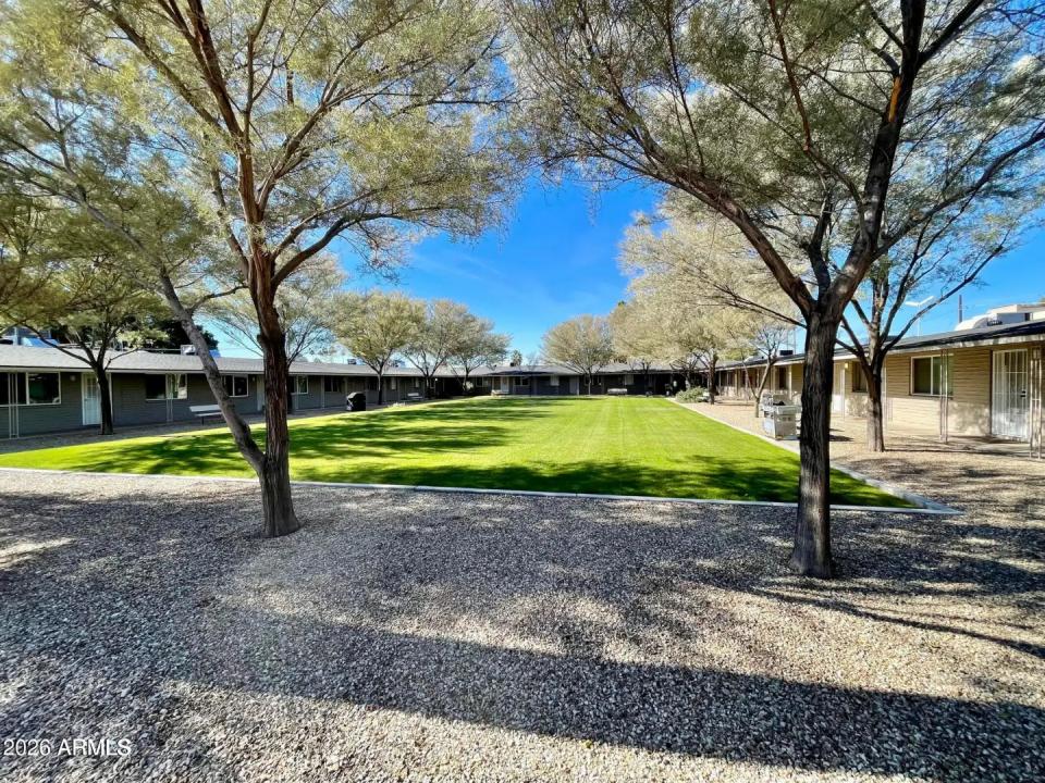 Real Estate Picture 29