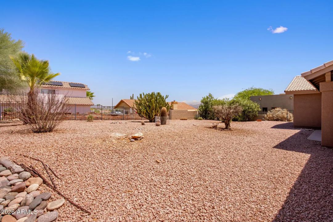 Real Estate Picture 27