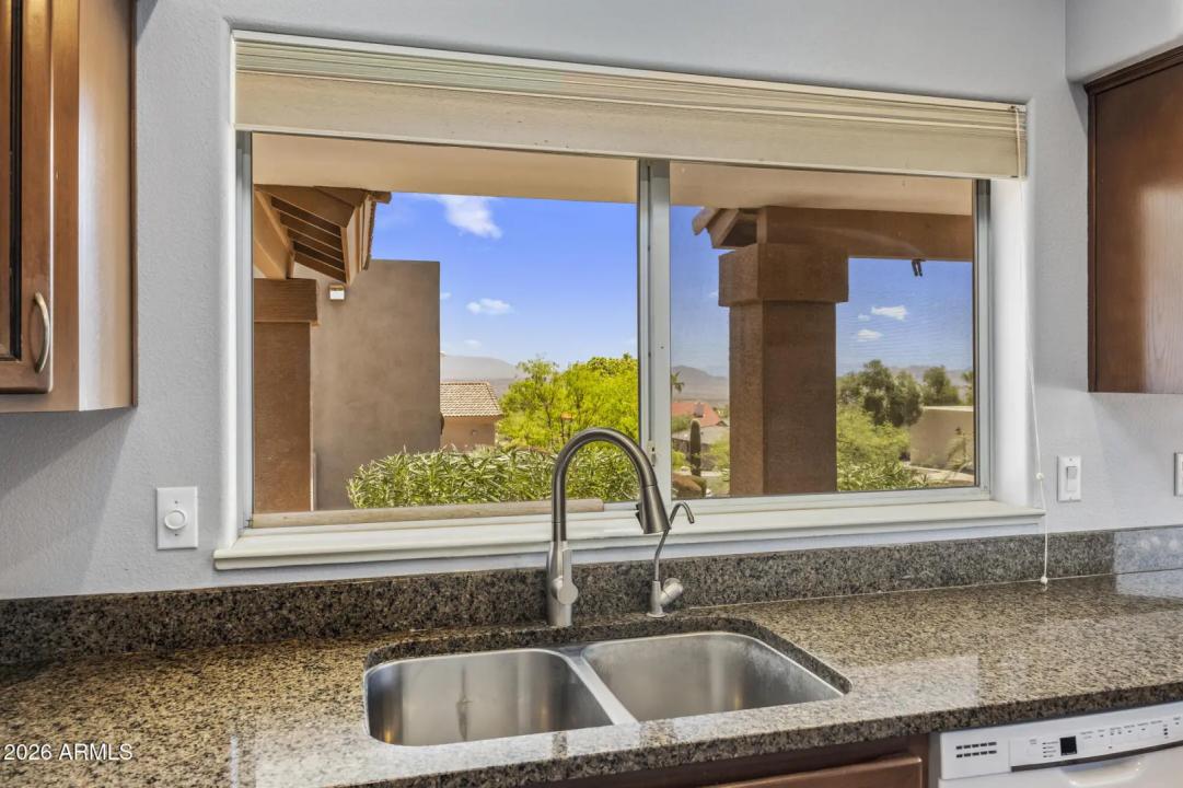 Real Estate Picture 13