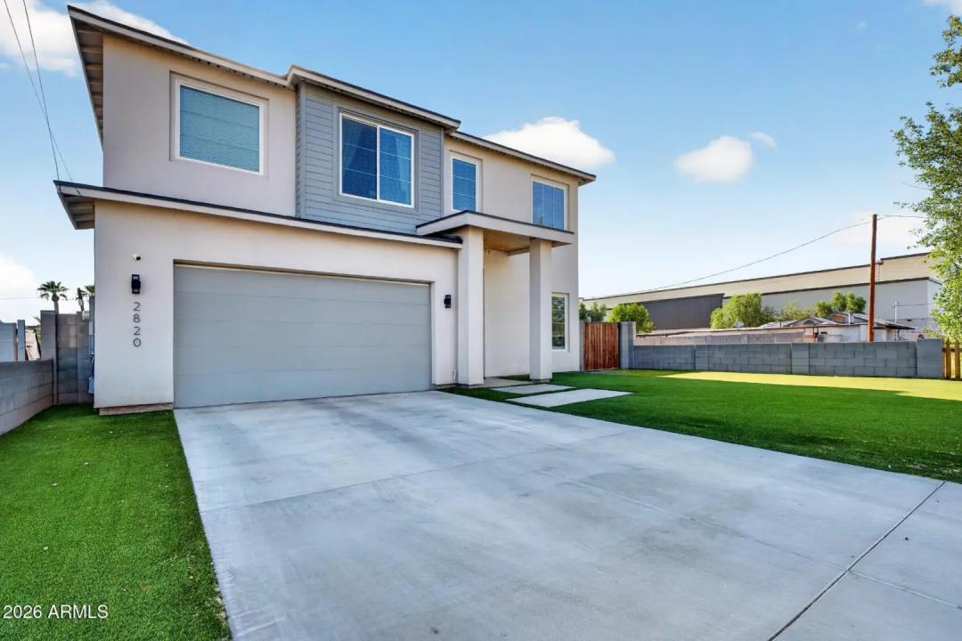 Real Estate Picture 4
