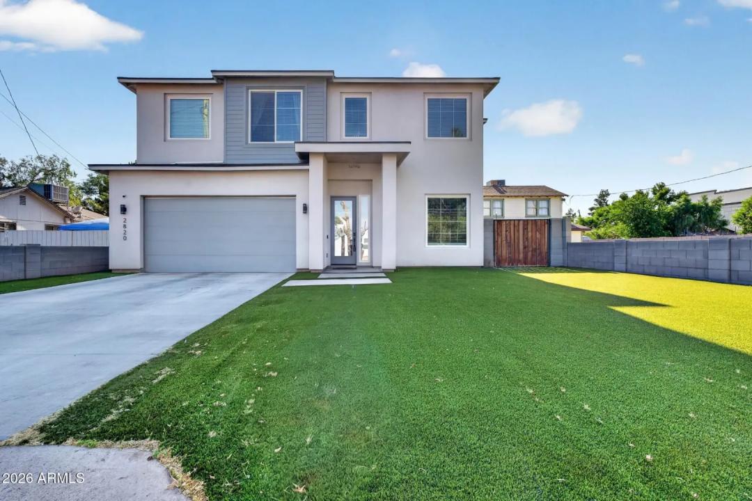 Real Estate Picture 5