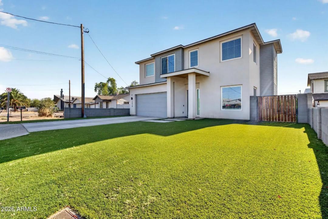 Real Estate Picture 6