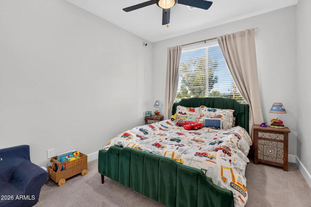 Real Estate Picture 36