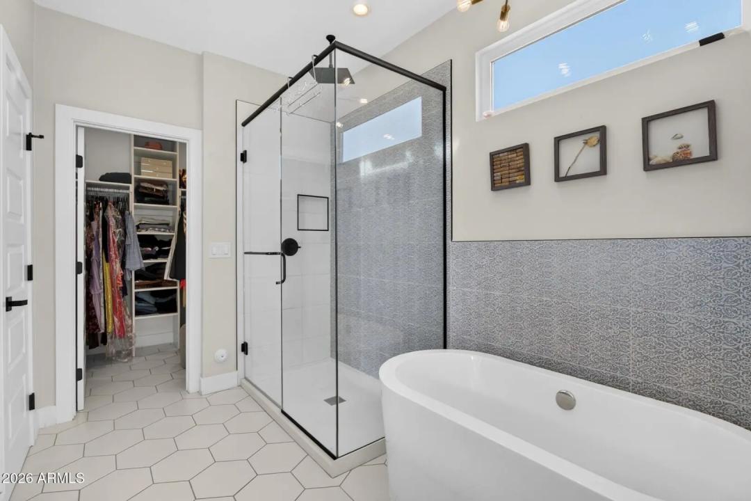 Real Estate Picture 31
