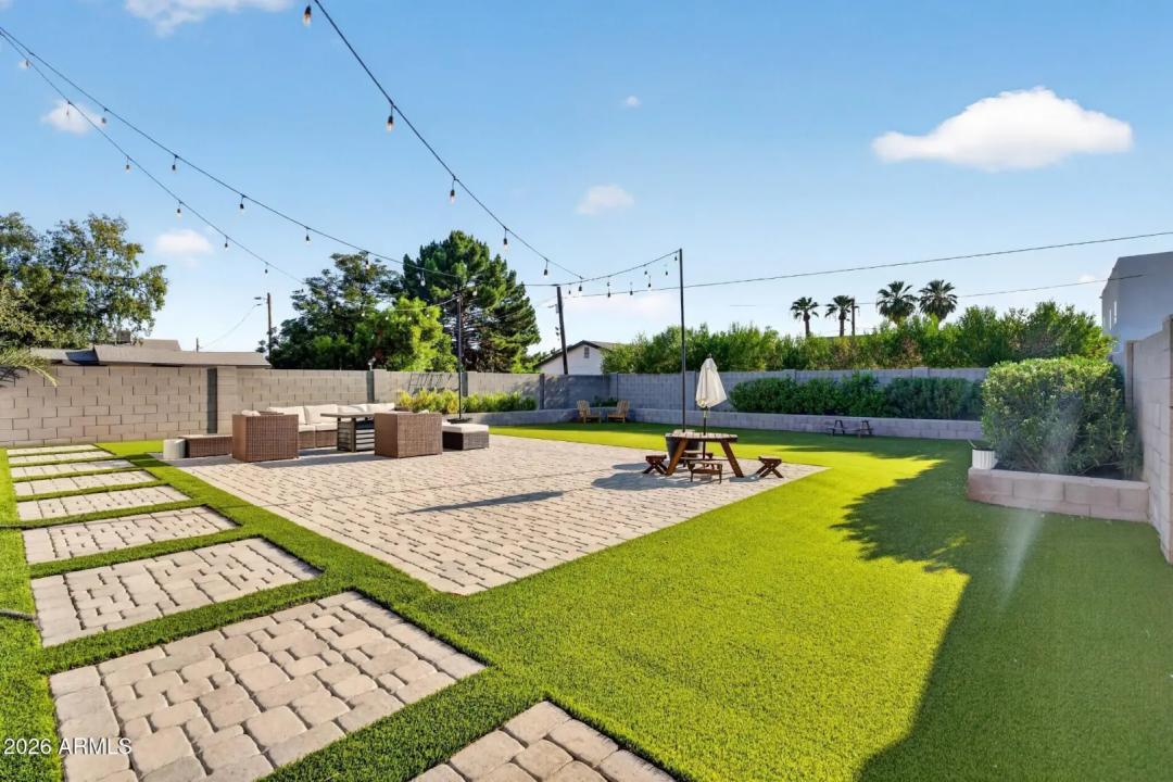Real Estate Picture 39