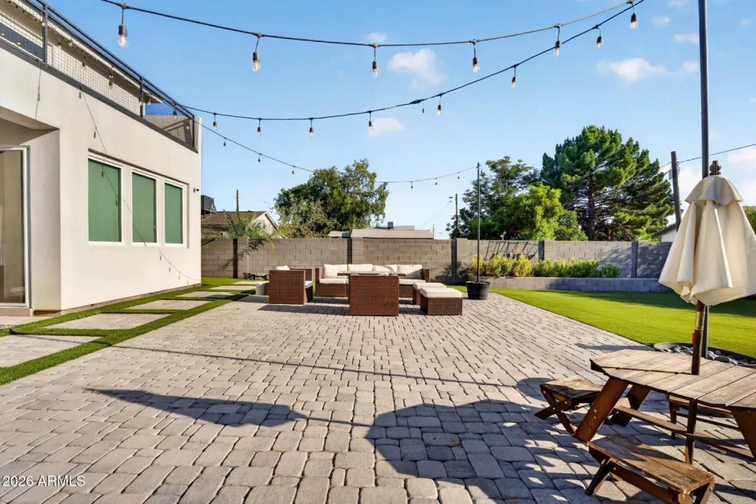Real Estate Picture 41