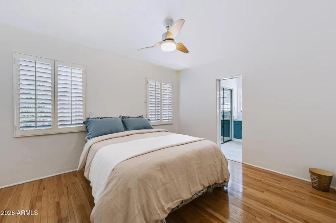 Real Estate Picture 40