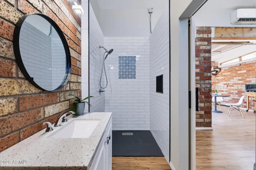 Real Estate Picture 63