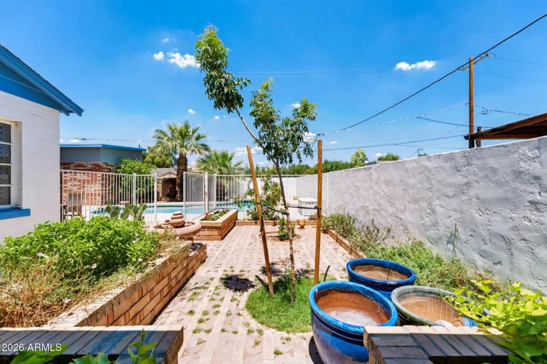 Real Estate Picture 51