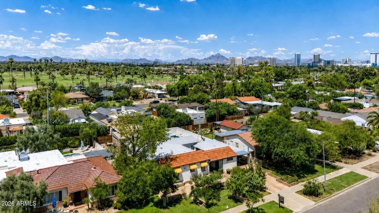 1624 W LEWIS Avenue Phoenix AZ 85007