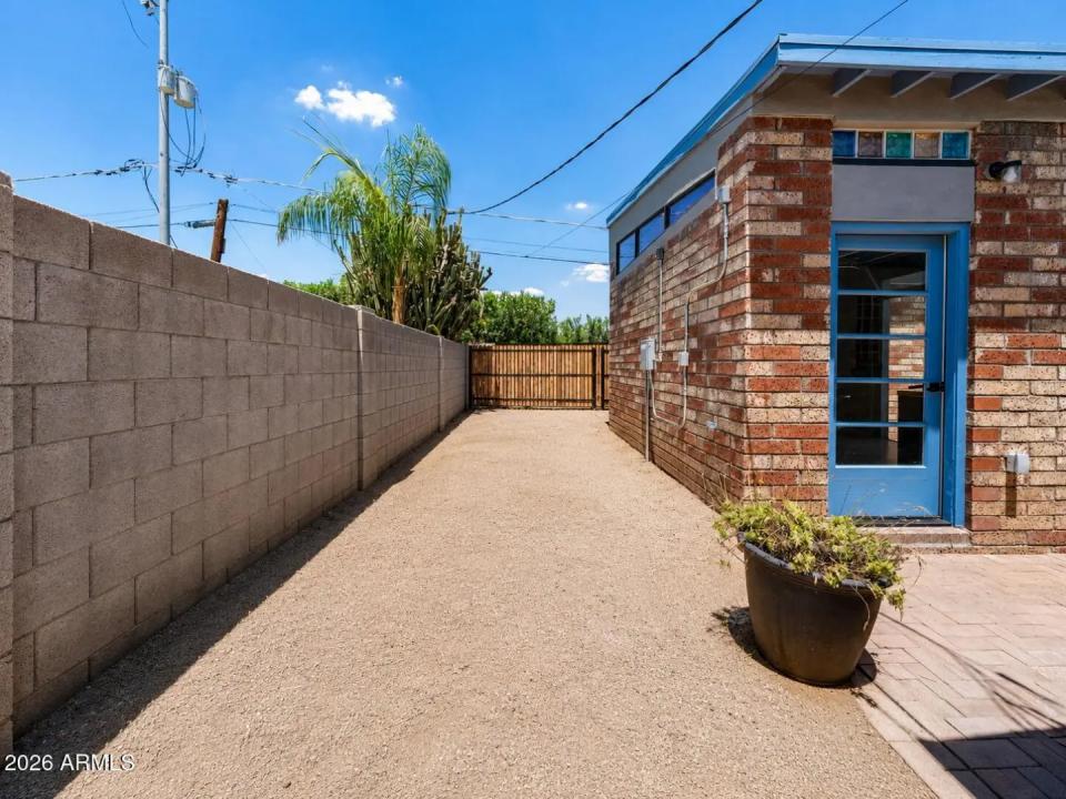 Real Estate Picture 66