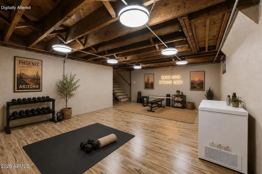 Real Estate Picture 50