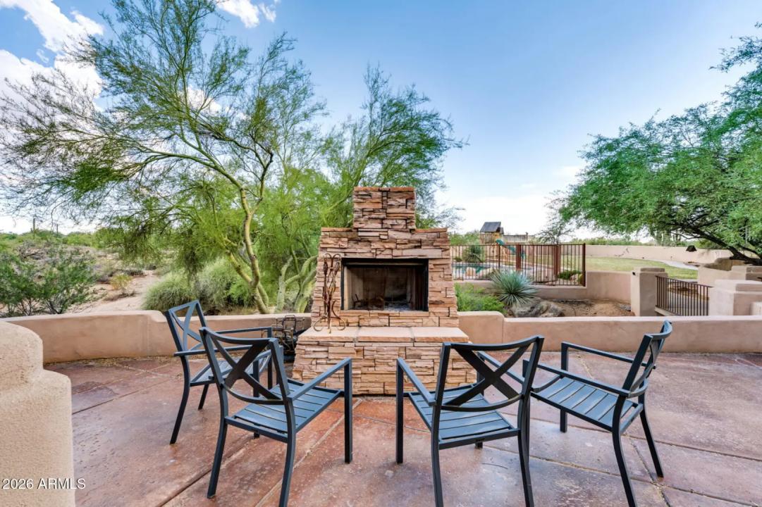 Real Estate Picture 39