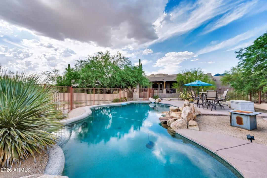 Real Estate Picture 42