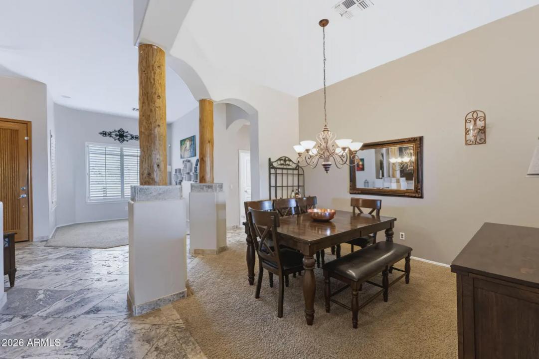 Real Estate Picture 7