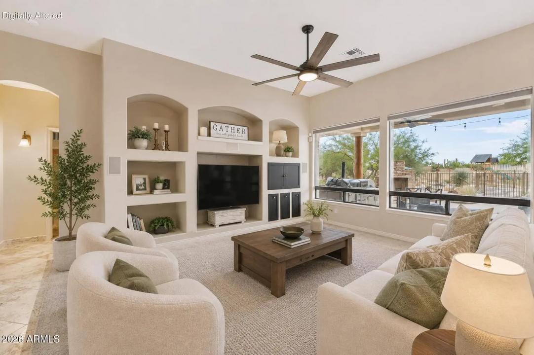 Real Estate Picture 6