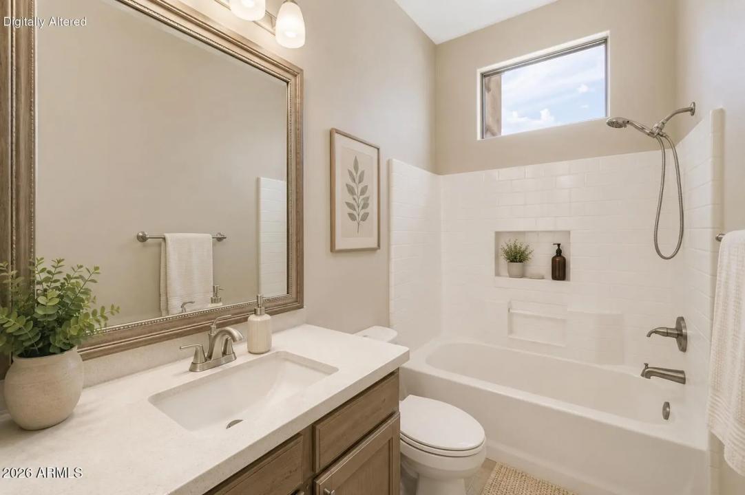 Real Estate Picture 21