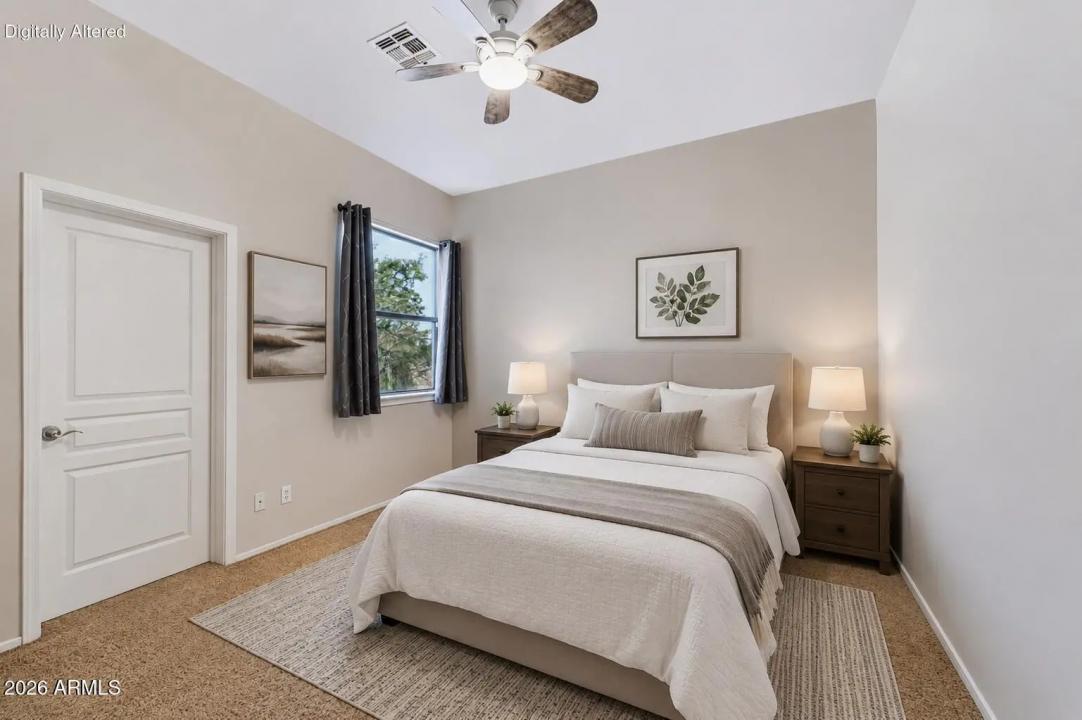 Real Estate Picture 22