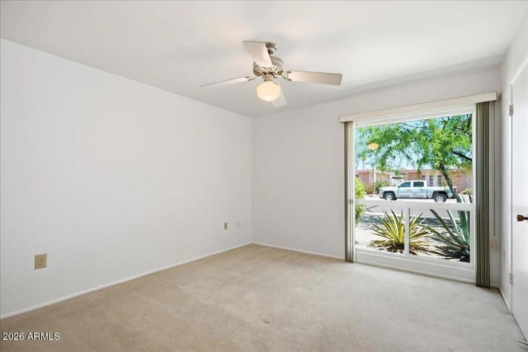 Real Estate Picture 10