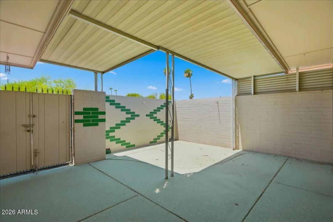 Real Estate Picture 27