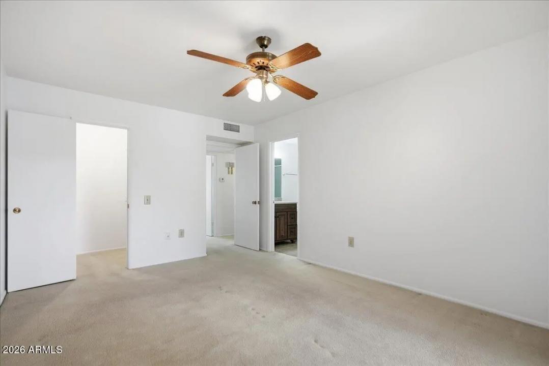 Real Estate Picture 21