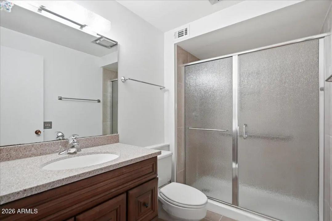 Real Estate Picture 22