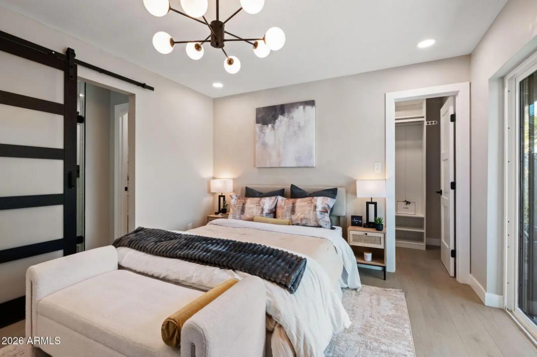 Real Estate Picture 19