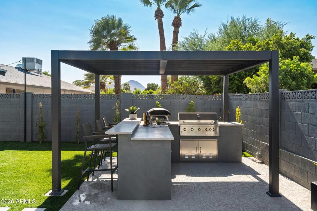 Real Estate Picture 36
