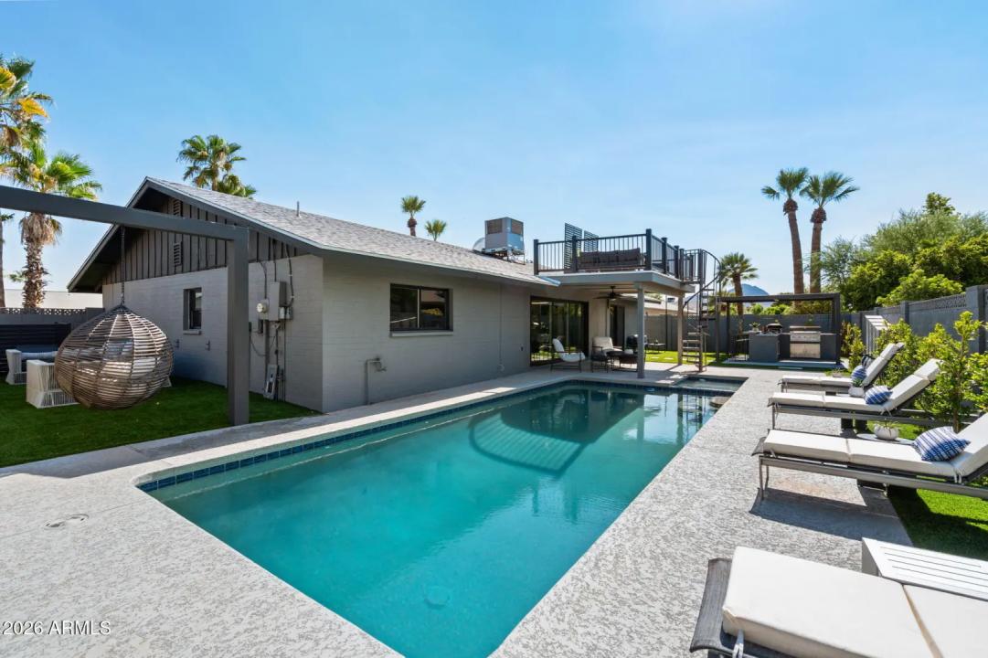 Real Estate Picture 42