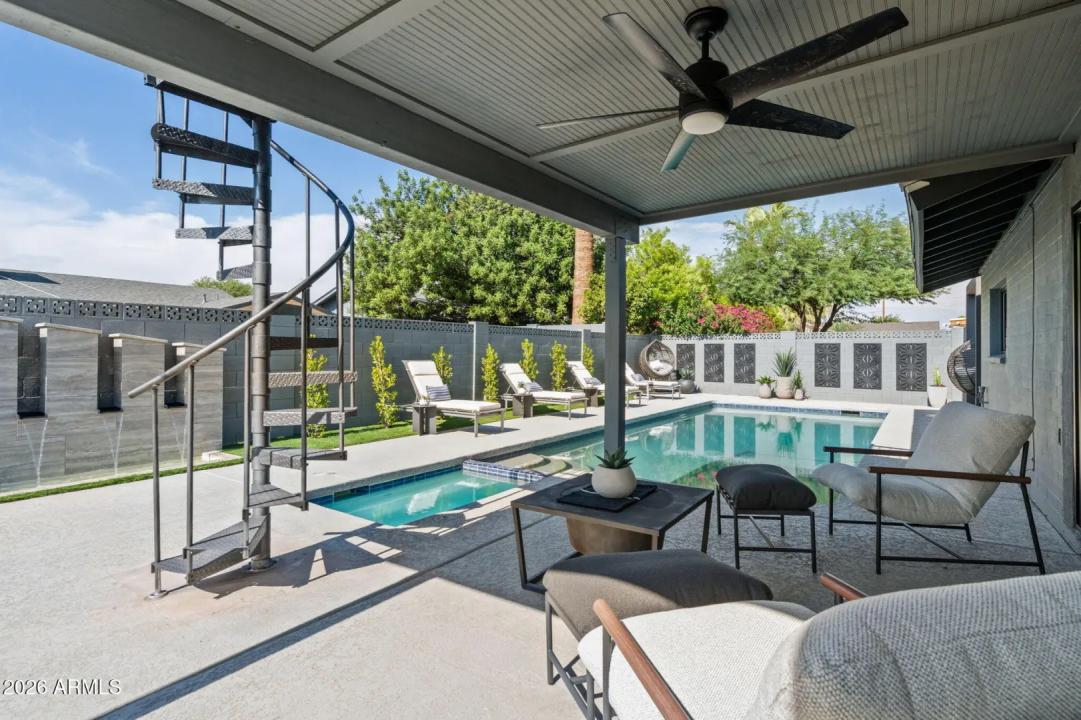 Real Estate Picture 46