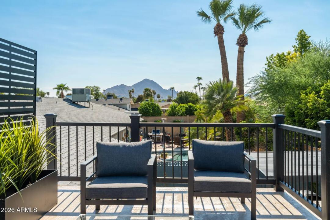 Real Estate Picture 39