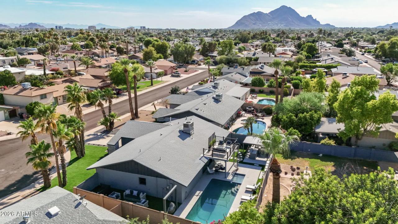 Real Estate Picture 53
