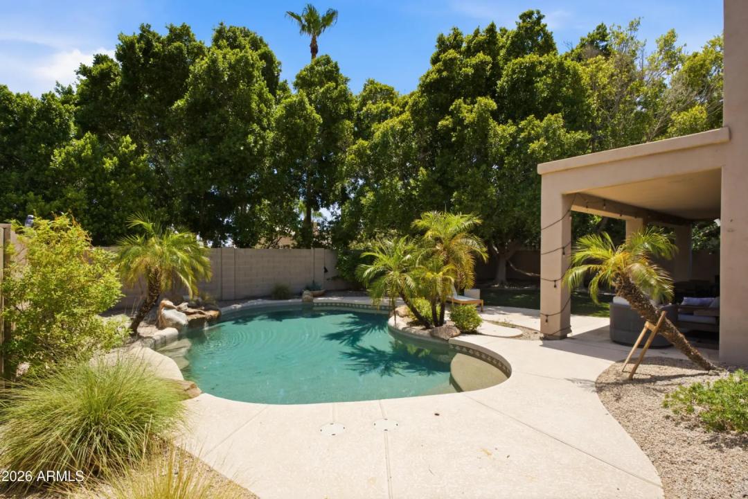 Real Estate Picture 40