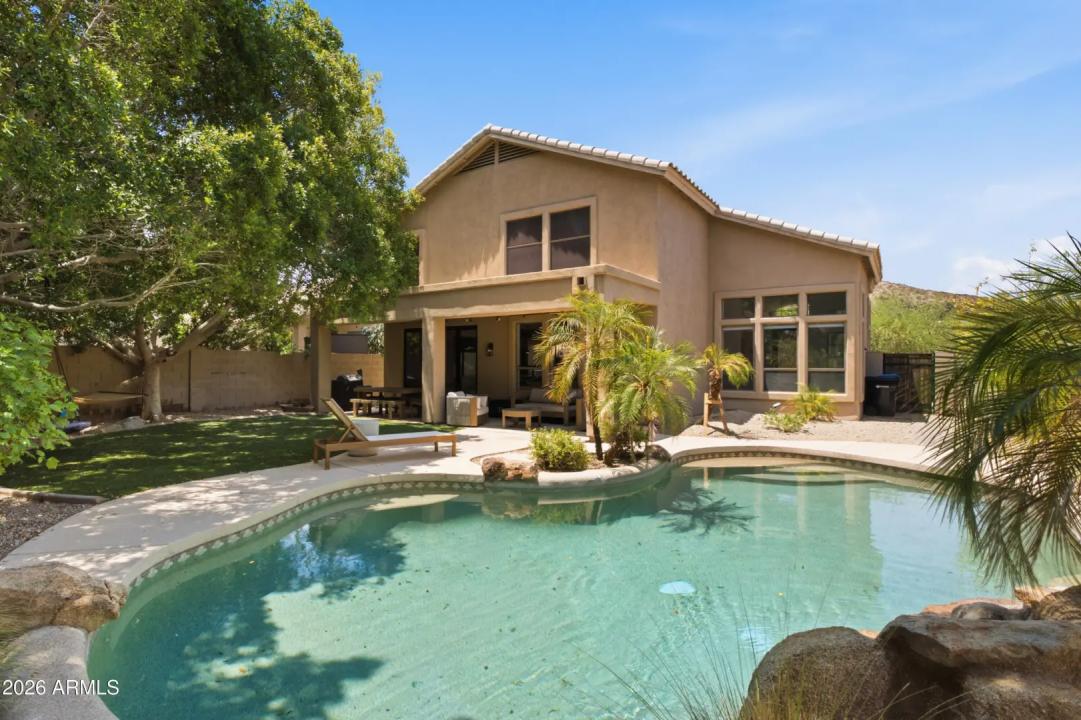 Real Estate Picture 2