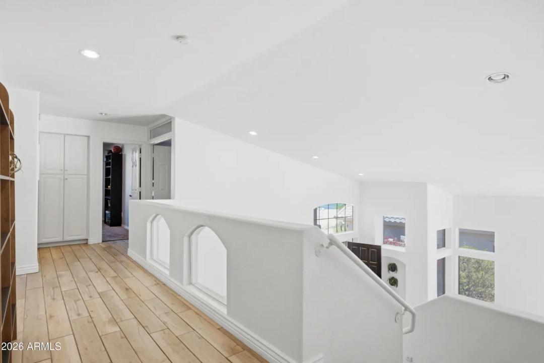 Real Estate Picture 19