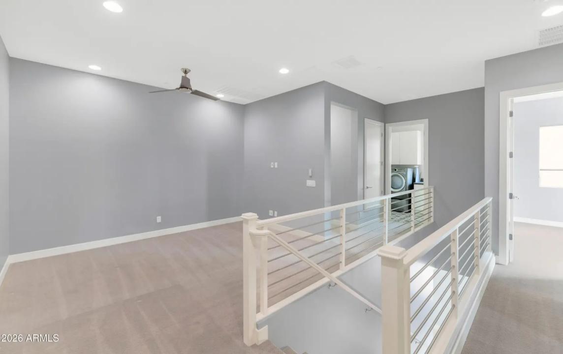 Real Estate Picture 9