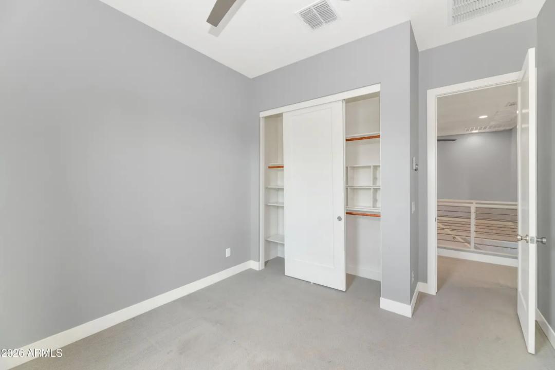 Real Estate Picture 15