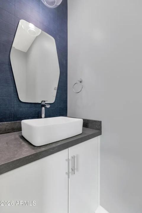 Real Estate Picture 19